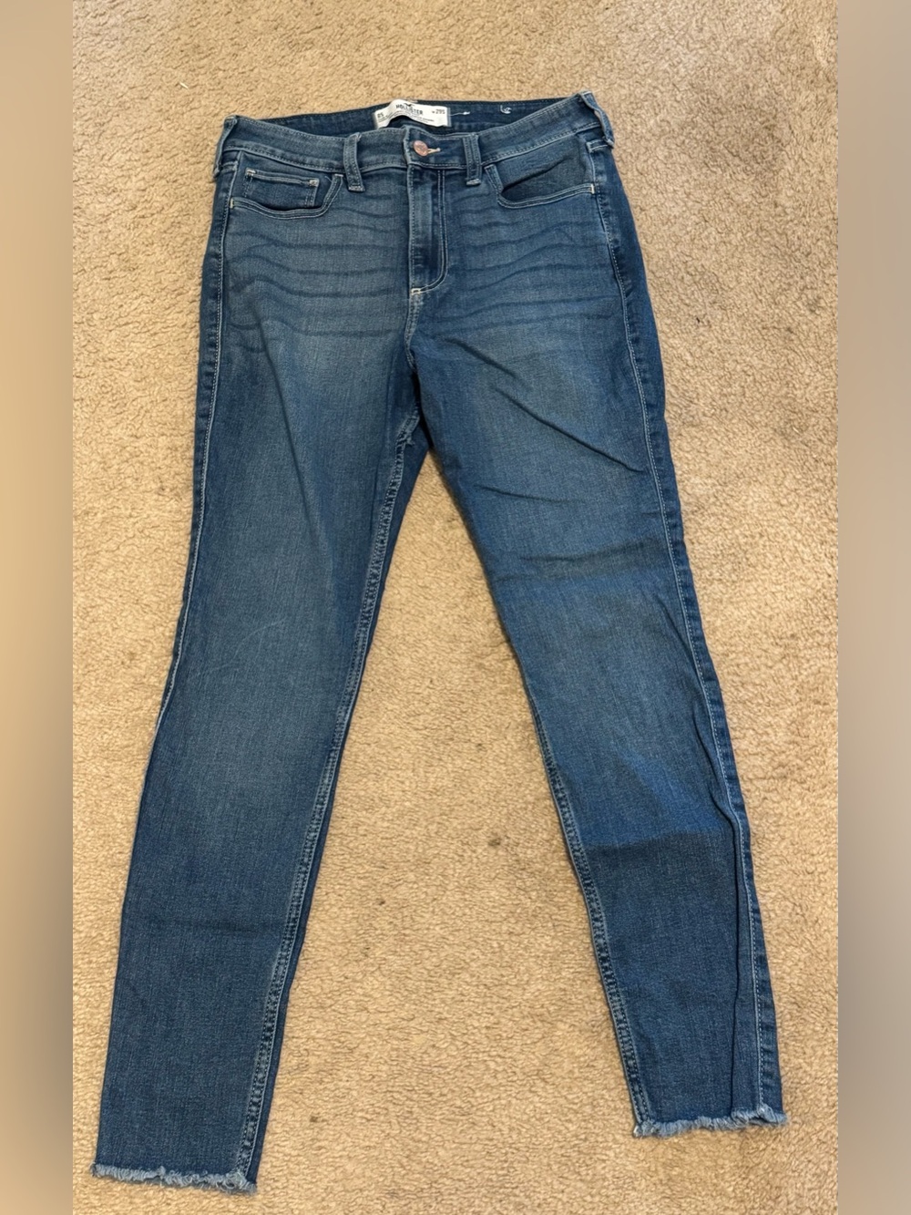 Hollister Women's Medium Wash Skinny Jeans sz 8 short